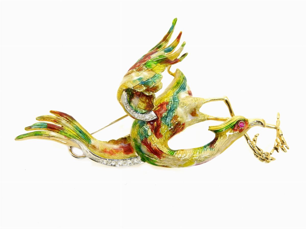 Spilla Animalier in Oro Giallo, Smalti Policromi, Diamanti e Rubino