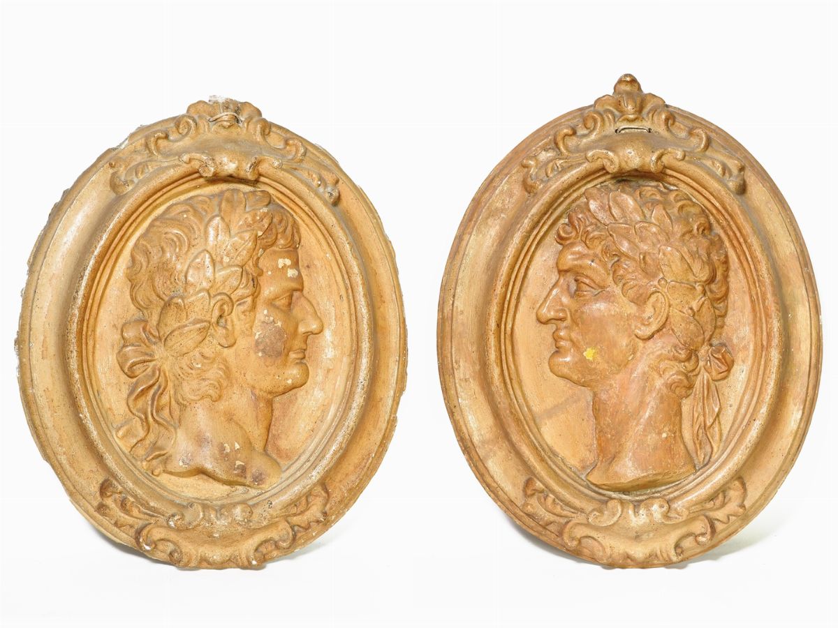 Serie di Cinque Bassorilievi in Gesso Patinato
