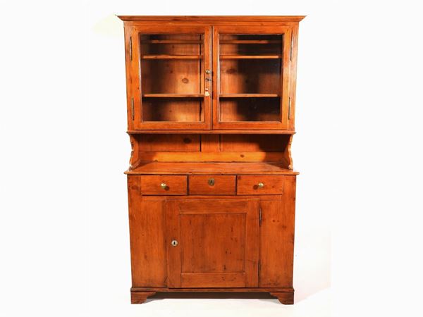 A Softwood Vitrine Cabinet on Cupboard  (late 19th/early 20th Century)  - Auction Furniture and Old Master Paintings - I - Maison Bibelot - Casa d'Aste Firenze - Milano