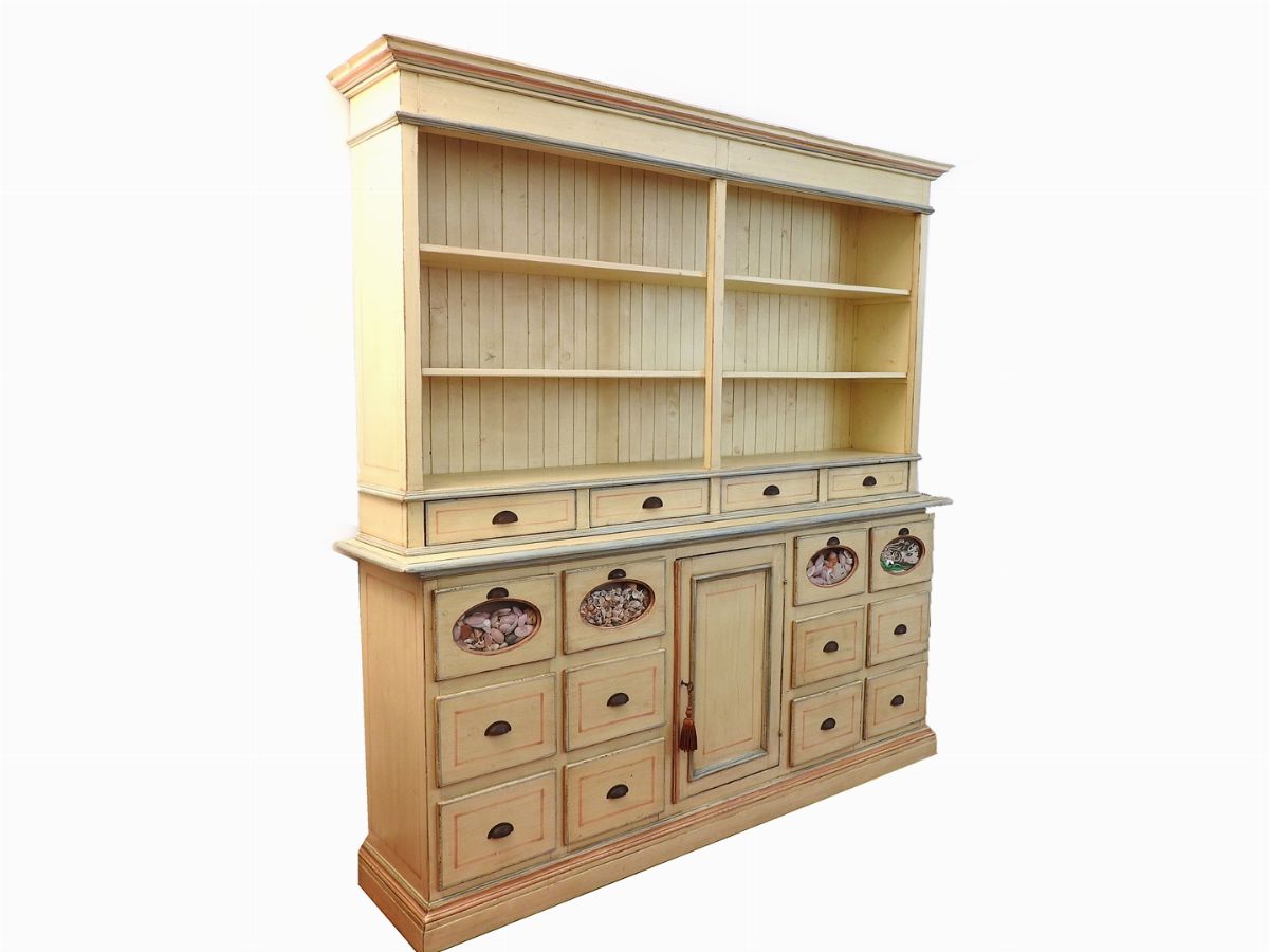 Grande Credenza a Due Corpi in Legno Laccato Giallo