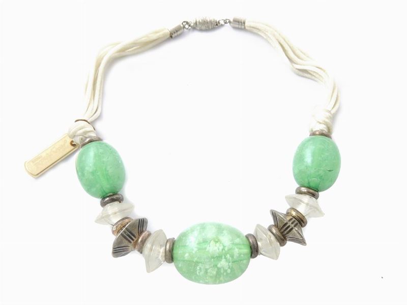 Collana in Resina, Metallo e Tessuto, Jean Andrè Firenze