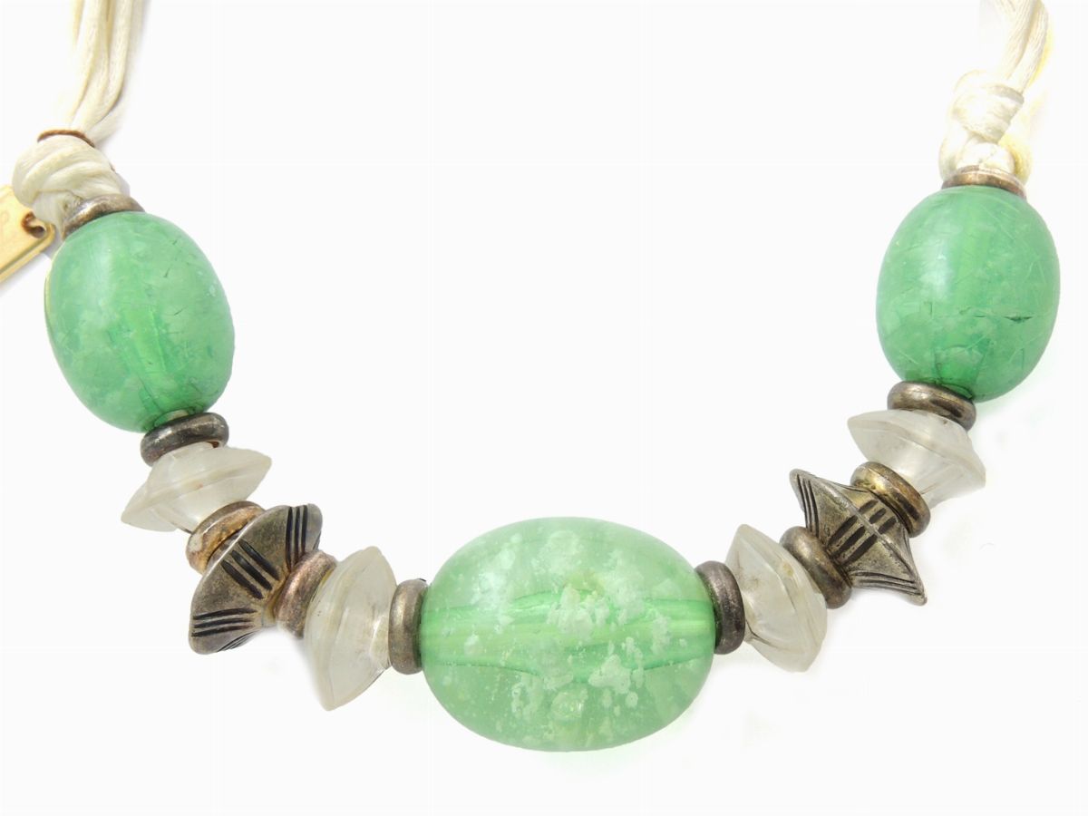 Collana in Resina, Metallo e Tessuto, Jean Andrè Firenze