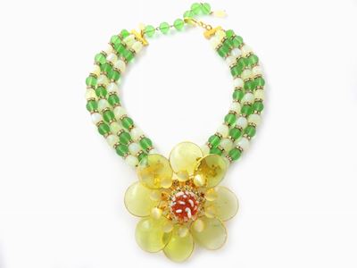 Collana/spilla in Vetro e Strass, Moans Couture