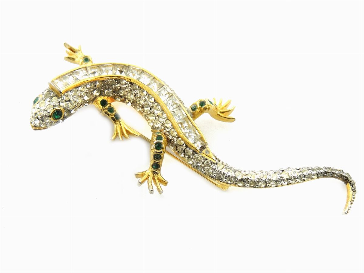 Spilla Animalier in Metallo Dorato e Strass, Maresco