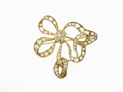 Spilla in Oro Giallo e Argento con Diamanti
