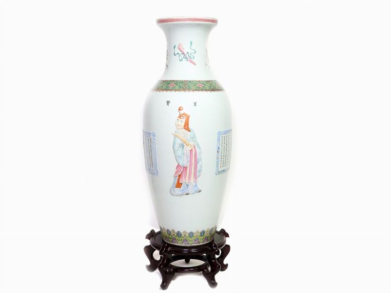 Vaso in Porcellana Policroma