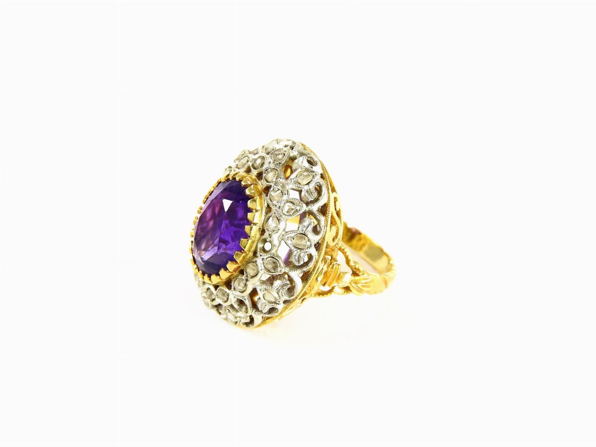 Anello in Oro Giallo e Argento, Diamanti e Quarzo Ametista