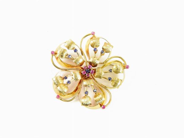 Yellow gold brooch with rubies and sapphires