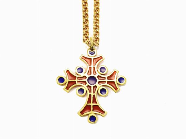 Yellow gold double cable links chain with multicoloured plique-a-jour enamels pendant
