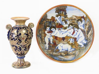 Lotto di Oggetti in Terracotta Smaltata a Lustro