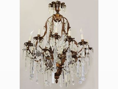 Lampadario in Metallo Dorato e Cristallo