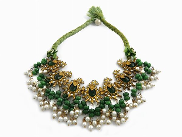 Goldtone metal, keshi pearls and agata set