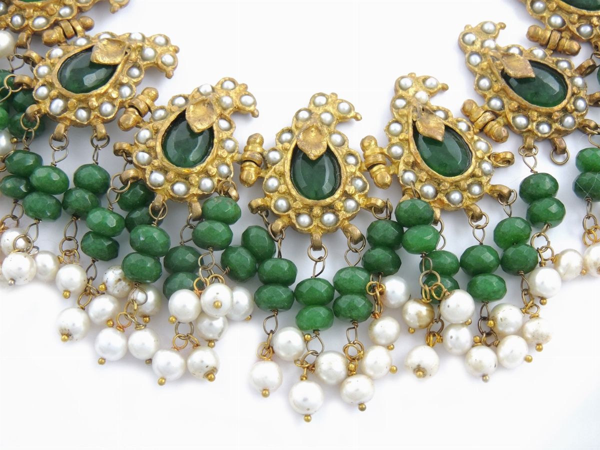 Parure in Metallo Dorato, Perle Keshi e Agate Verdi
