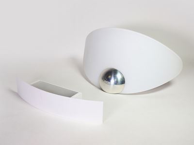Due Appliques in Vetro e Metallo Laccato