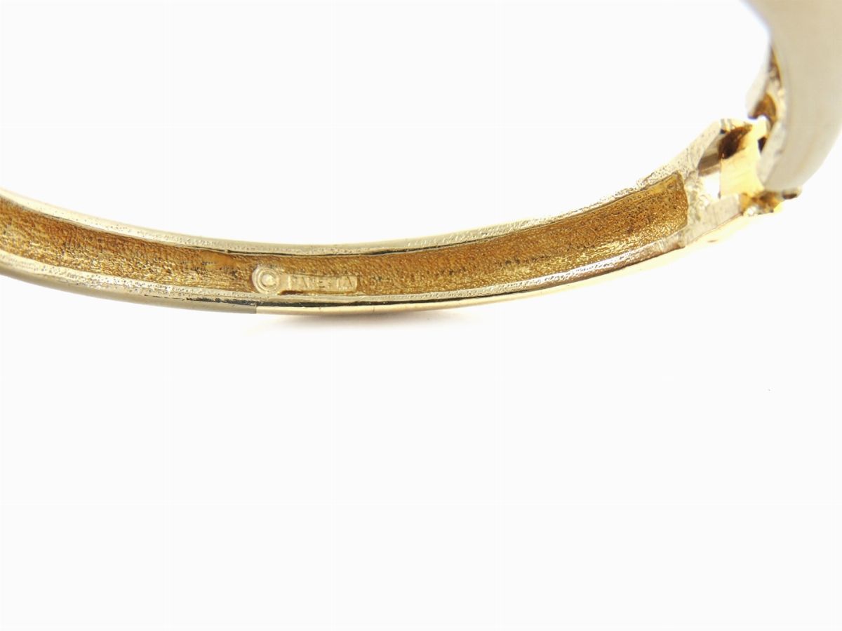 Bracciale Rigido in Metallo Dorato e Strass, Panetta