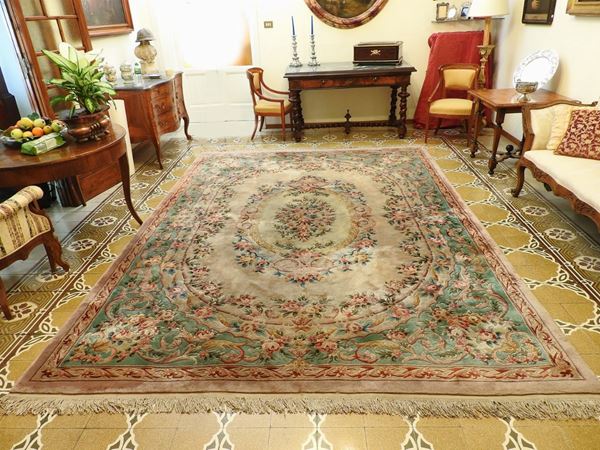 A Chinese Carpet  - Auction House-Sale: Furniture, Old Master Paintings and Jewels from florentine house. - II - Maison Bibelot - Casa d'Aste Firenze - Milano