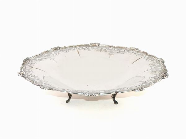 A Round Silver Basket  - Auction House-Sale: Furniture, Old Master Paintings and Jewels from florentine house. - II - Maison Bibelot - Casa d'Aste Firenze - Milano