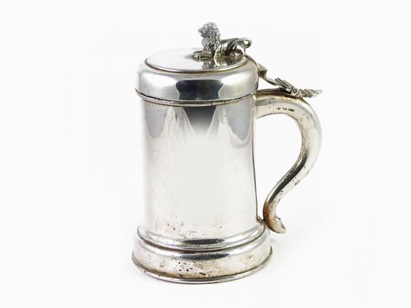 A Silver Tankard  - Auction House-Sale: Furniture, Old Master Paintings and Jewels from florentine house. - II - Maison Bibelot - Casa d'Aste Firenze - Milano