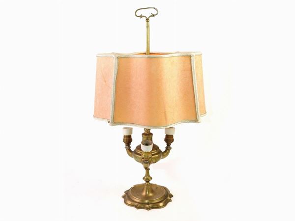 A Brass Oil Lamp  (19th Century)  - Auction House-Sale: Furniture, Old Master Paintings and Jewels from florentine house. - II - Maison Bibelot - Casa d'Aste Firenze - Milano