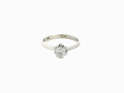 Anello Solitario a Margherita in Oro Bianco con Diamanti