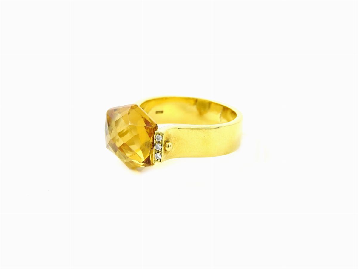 Anello in Oro Giallo, Diamanti e Quarzo Citrino