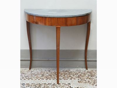 Console a Mezzaluna Impiallacciata in Noce