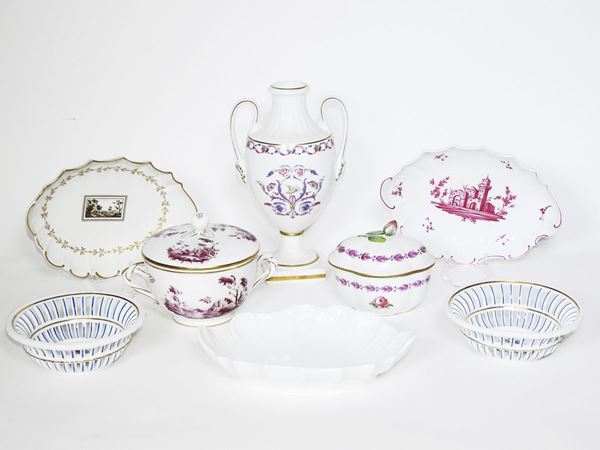 A Lot of Porcelain Items  (Richard Ginori, 20th Century)  - Auction Furniture and Old Master Paintings - I - Maison Bibelot - Casa d'Aste Firenze - Milano