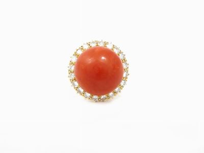 Anello a Margherita in Oro Giallo, Diamanti e Corallo Moro