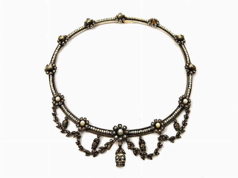 Collier in Oro Giallo, Argento, Diamanti e Perle Probabilmente Naturali