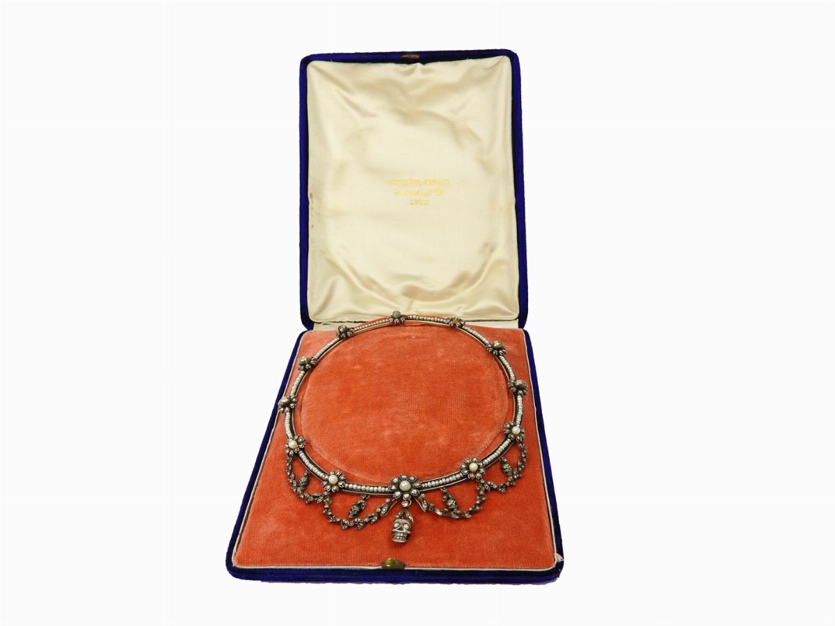Collier in Oro Giallo, Argento, Diamanti e Perle Probabilmente Naturali