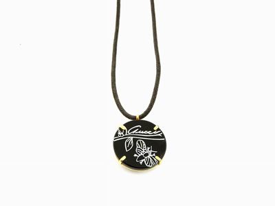 Girocollo Gucci in Cuoio e Oro Giallo con Pendente in Onice Inciso e Dipinto