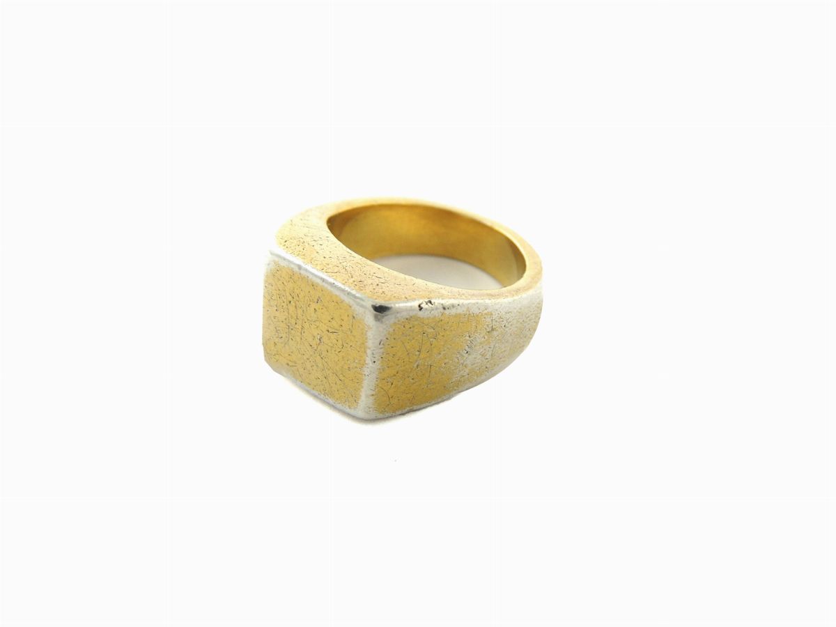 Anello Chevalier in Argento Dorato, Gucci