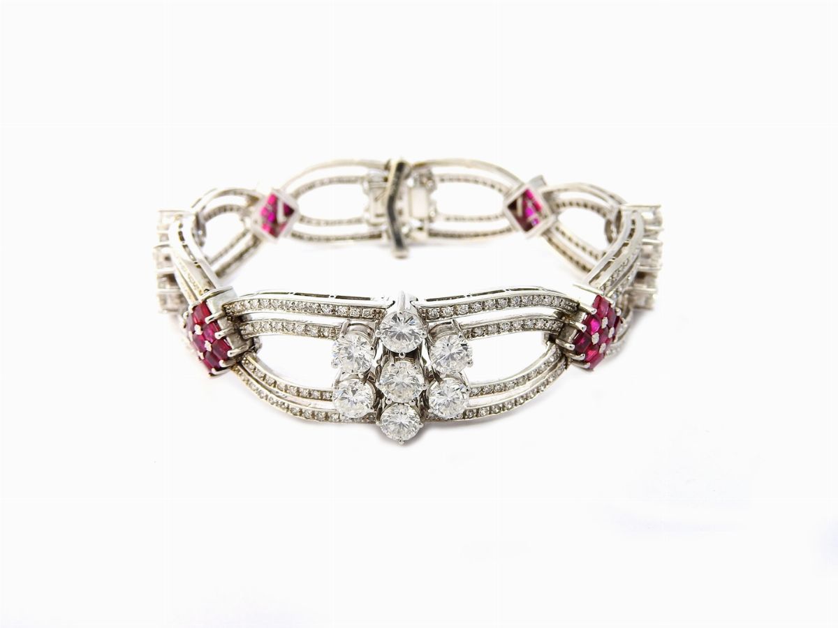 Bracciale in Oro Bianco e Platino con Diamanti e Rubini