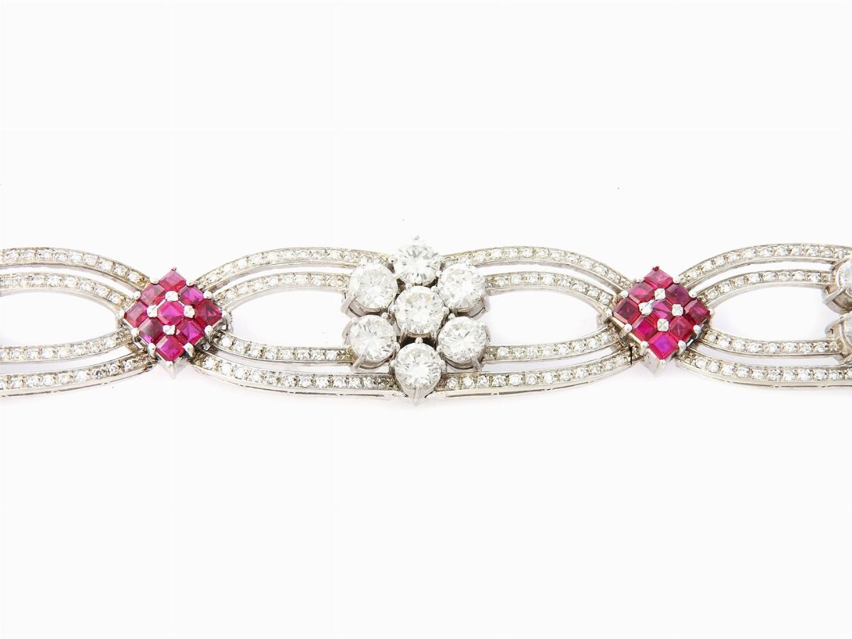 Bracciale in Oro Bianco e Platino con Diamanti e Rubini