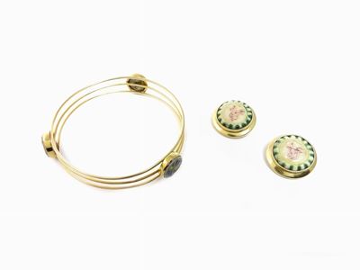 Demi Parure Bracciale Rigido e Orecchini in Oro Giallo e Monete Cinesi in Ceramica