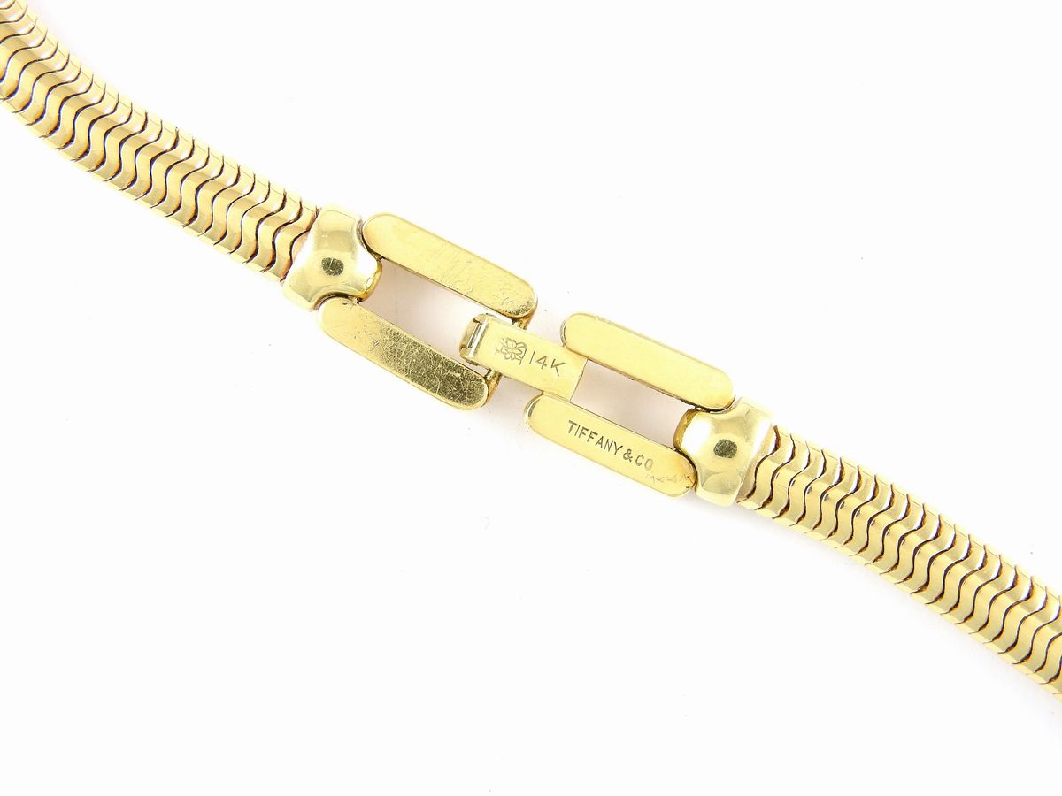 Girocollo Tiffany & Co. a Maglia Morbida in Oro Giallo e Spilla in Oro Giallo e Rosso