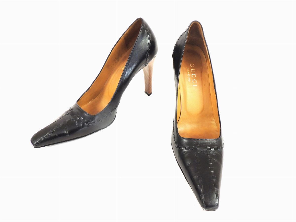 Décolleté in Pelle Nera, Gucci