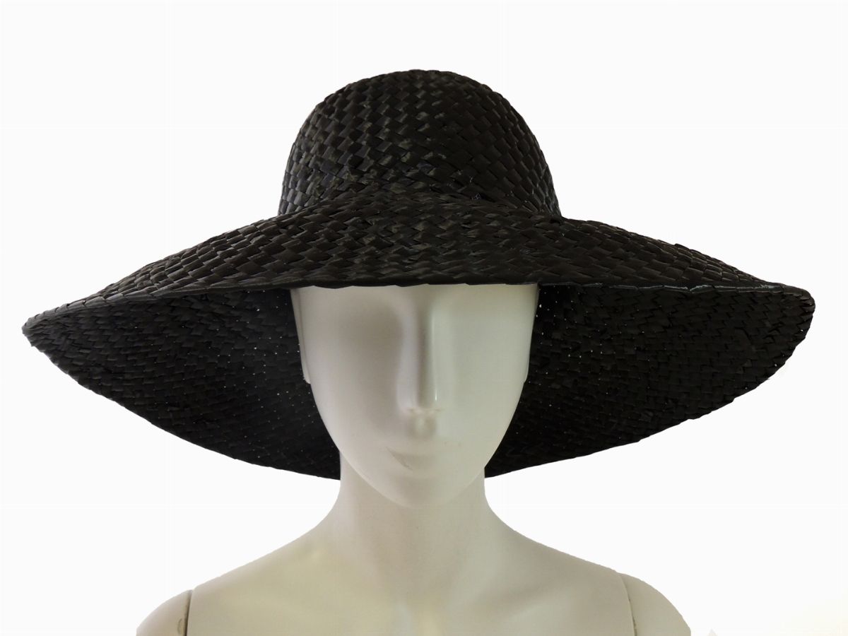 Tre Cappelli in Rafia e Cotone