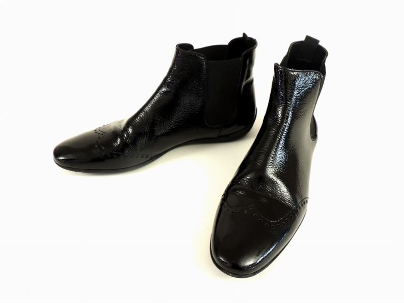 Stivaletti in Vernice Nera da Uomo, Moschino