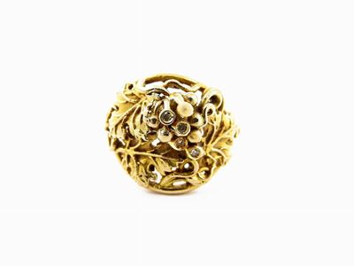 Anello in Oro Giallo e Diamanti