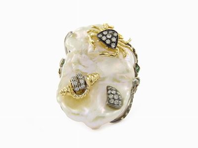 Anello in Oro Bianco e Giallo 585/1000, Diamanti, Smeraldi e Perla Coltivata Barocca