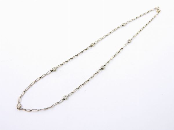 White gold small chain with diamonds