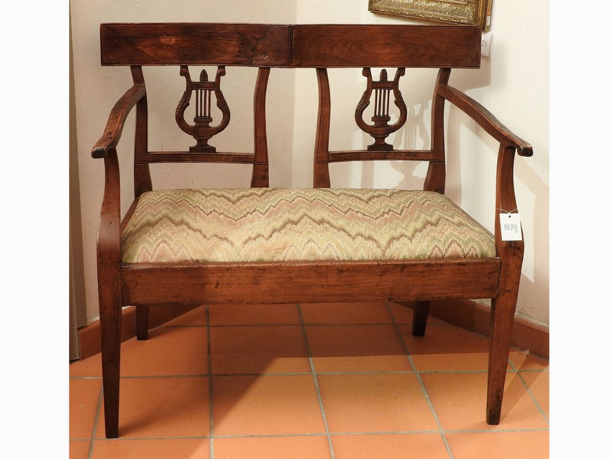 Coppia di Sedie in Noce