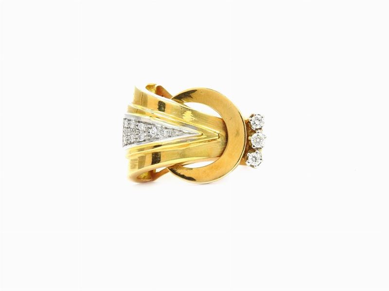 Anello in Oro Giallo e Diamanti