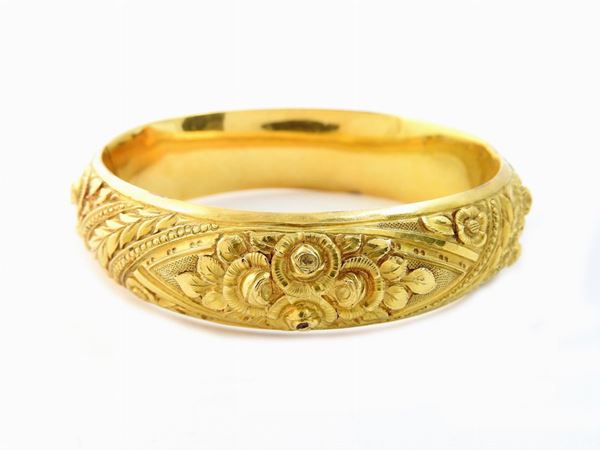 Yellow gold bangle  (end of 19th century)  - Auction Jewels and Watches - I / Venetian Noblewoman's Jewels - I - Maison Bibelot - Casa d'Aste Firenze - Milano