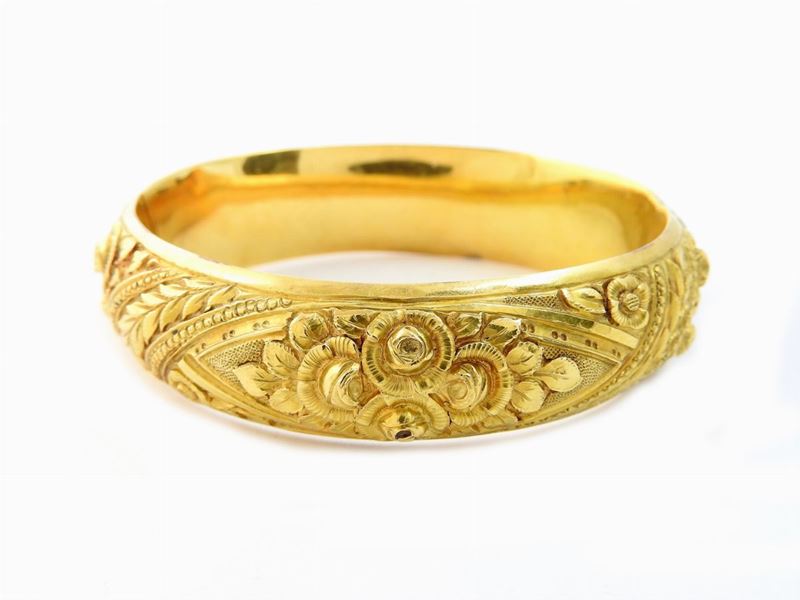 Bracciale Rigido in Oro Giallo