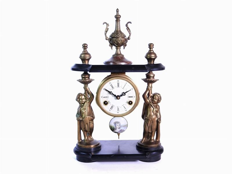 Orologio da Camino in Metallo Dorato e Marmo Nero
