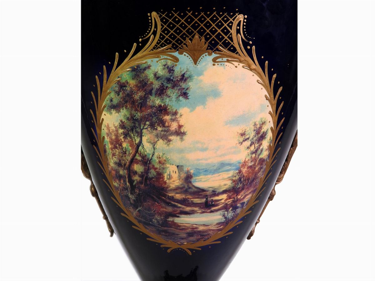 Grande Vaso in Ceramica nello Stile di Sèvres