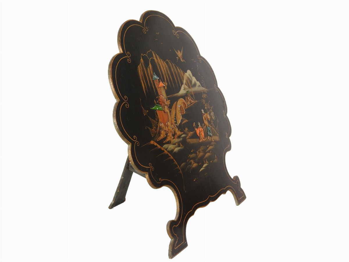 Copricamino in Legno Laccato