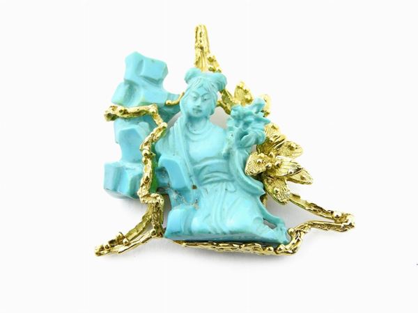 Yellow gold pendant with carved turquoise  - Auction Jewels and Watches - I / Venetian Noblewoman's Jewels - I - Maison Bibelot - Casa d'Aste Firenze - Milano
